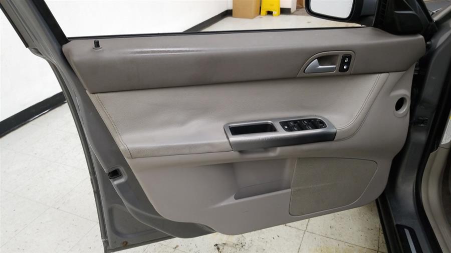 2005 Volvo V50 2.5L Turbo AWD Auto w/Sunroof, available for sale in West Haven, Connecticut | Auto Fair Inc.. West Haven, Connecticut 2005 Volvo V50 2.5L Turbo AWD Auto w/Sunroof, available for sale in West Haven, Connecticut | Auto Fair Inc.. West Haven, Connecticut