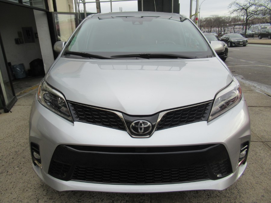 2019 Toyota Sienna SE FWD 8-Passenger (Natl), available for sale in Woodside, New York | Pepmore Auto Sales Inc.. Woodside, New York