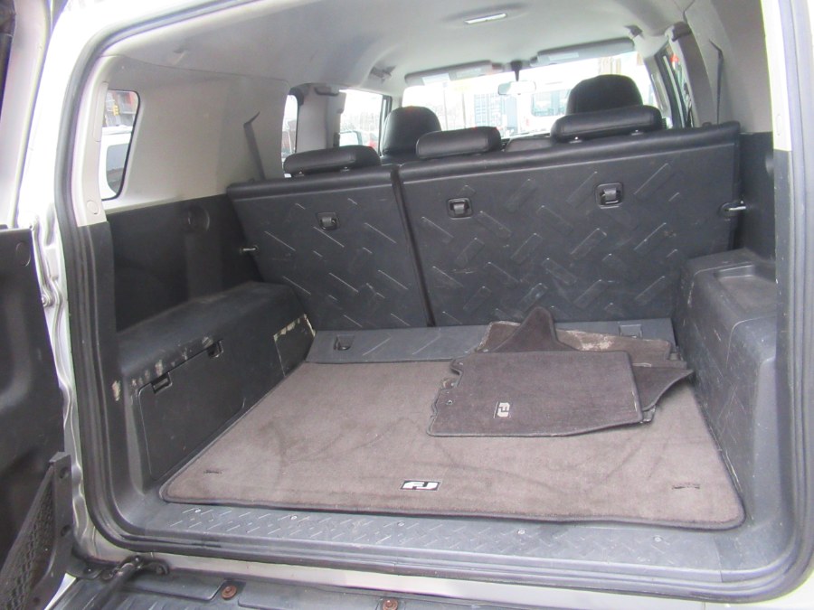 2007 Toyota FJ Cruiser 4WD 4dr Auto (Natl), available for sale in Woodside, New York | Pepmore Auto Sales Inc.. Woodside, New York 2007 Toyota FJ Cruiser 4WD 4dr Auto (Natl), available for sale in Woodside, New York | Pepmore Auto Sales Inc.. Woodside, New York