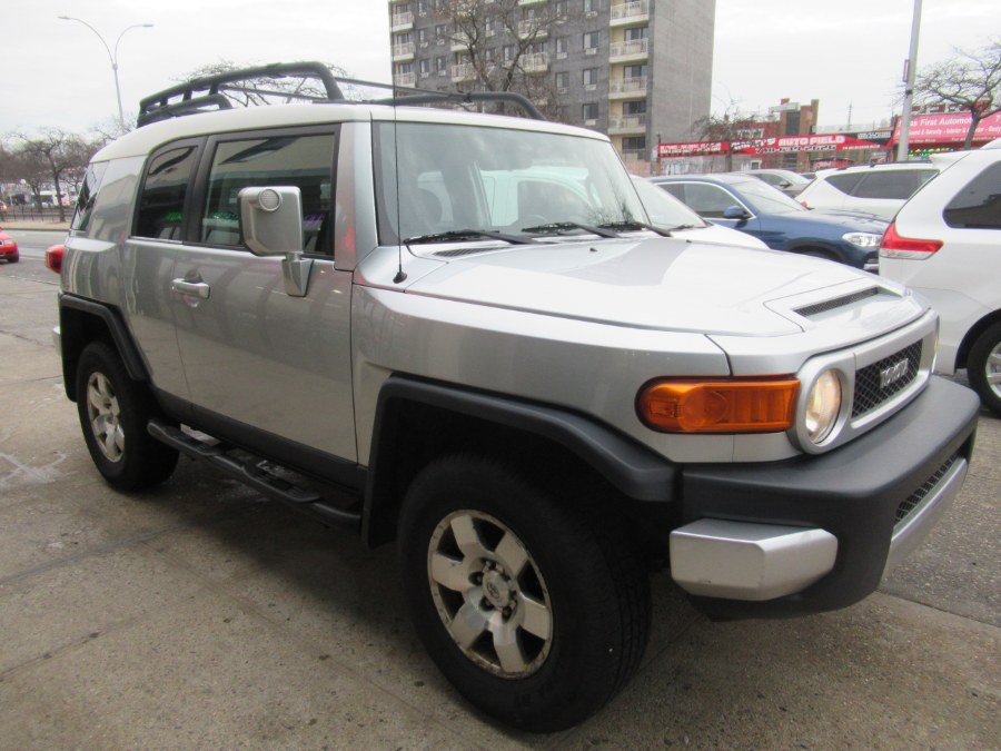 2007 Toyota FJ Cruiser 4WD 4dr Auto (Natl), available for sale in Woodside, New York | Pepmore Auto Sales Inc.. Woodside, New York 2007 Toyota FJ Cruiser 4WD 4dr Auto (Natl), available for sale in Woodside, New York | Pepmore Auto Sales Inc.. Woodside, New York