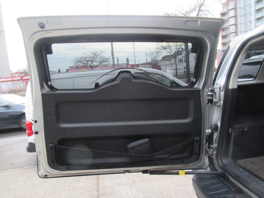2007 Toyota FJ Cruiser 4WD 4dr Auto (Natl), available for sale in Woodside, New York | Pepmore Auto Sales Inc.. Woodside, New York 2007 Toyota FJ Cruiser 4WD 4dr Auto (Natl), available for sale in Woodside, New York | Pepmore Auto Sales Inc.. Woodside, New York