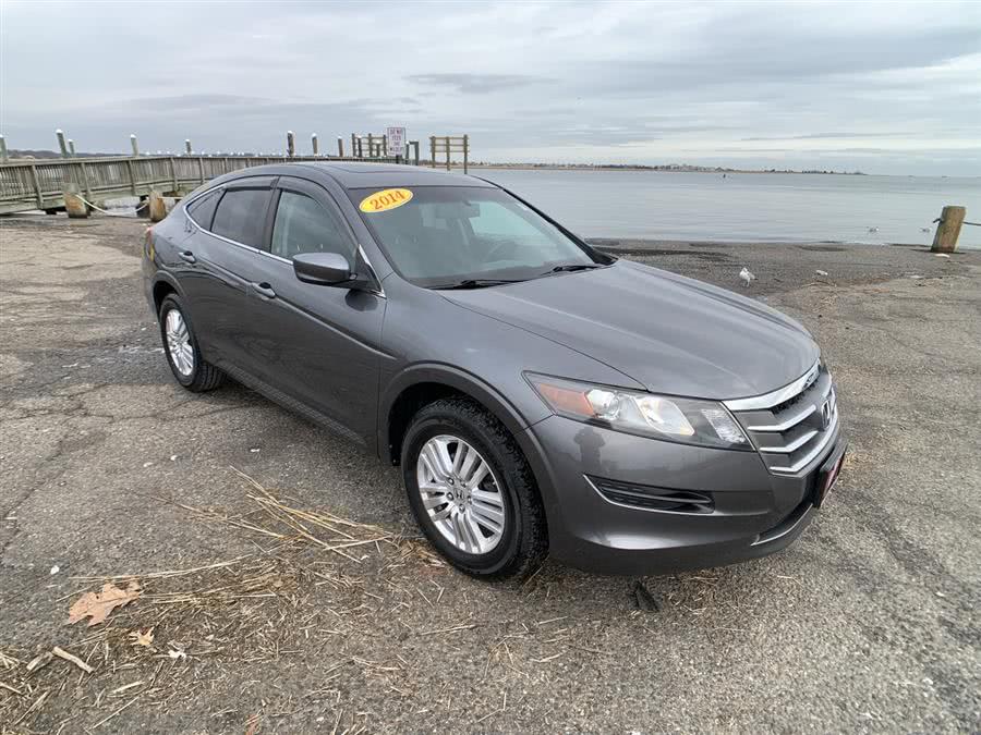 2012 Honda Crosstour 2WD I4 5dr EX, available for sale in Stratford, Connecticut | Wiz Leasing Inc. Stratford, Connecticut