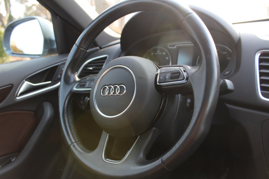 2015 Audi Q3 quattro 4dr 2.0T Premium Plus, available for sale in Great Neck, New York | Great Neck Car Buyers & Sellers. Great Neck, New York 2015 Audi Q3 quattro 4dr 2.0T Premium Plus, available for sale in Great Neck, New York | Great Neck Car Buyers & Sellers. Great Neck, New York
