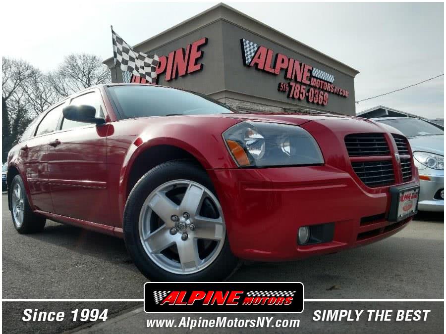 2005 Dodge Magnum 4dr Wgn SXT AWD, available for sale in Wantagh, New York | Alpine Motors Inc. Wantagh, New York