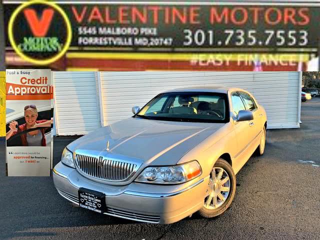 2007 Lincoln Town Car Signature Limited, available for sale in Forestville, Maryland | Valentine Motor Company. Forestville, Maryland