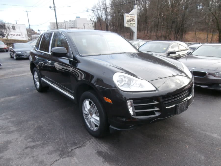 2008 Porsche Cayenne AWD 4dr Tiptronic, available for sale in Waterbury, Connecticut | Jim Juliani Motors. Waterbury, Connecticut 2008 Porsche Cayenne AWD 4dr Tiptronic, available for sale in Waterbury, Connecticut | Jim Juliani Motors. Waterbury, Connecticut