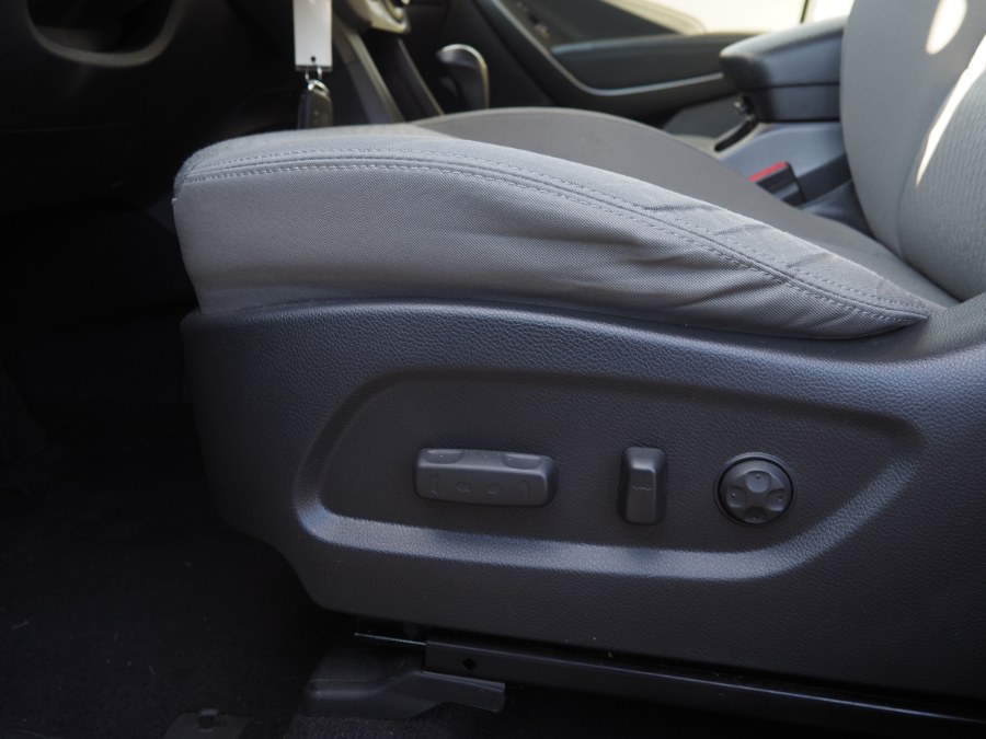 Used Hyundai Santa Fe SE 3.3L Auto AWD 2017 | Hillside Auto Mall Inc.. Jamaica, New York Used Hyundai Santa Fe SE 3.3L Auto AWD 2017 | Hillside Auto Mall Inc.. Jamaica, New York