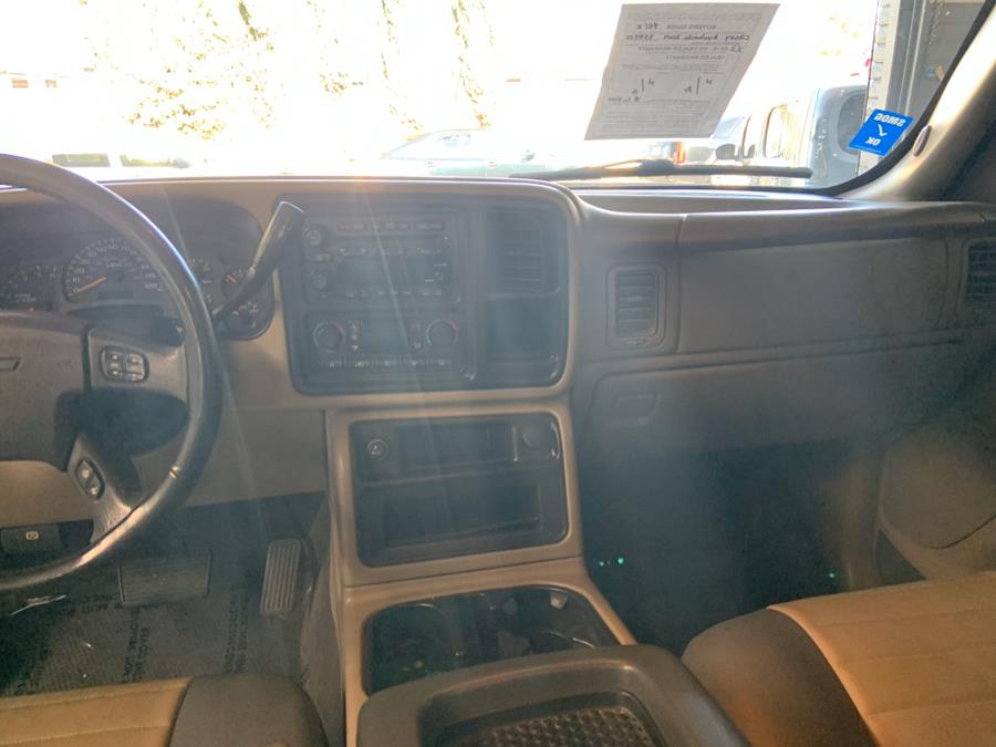 2004 Chevrolet Avalanche 1500 5dr Crew Cab 130" WB Z66, available for sale in Garden Grove, California | U Save Auto Auction. Garden Grove, California 2004 Chevrolet Avalanche 1500 5dr Crew Cab 130" WB Z66, available for sale in Garden Grove, California | U Save Auto Auction. Garden Grove, California