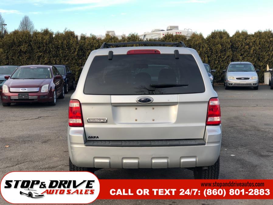 2009 Ford Escape FWD 4dr I4 Auto XLT, available for sale in East Windsor, Connecticut | Stop & Drive Auto Sales. East Windsor, Connecticut 2009 Ford Escape FWD 4dr I4 Auto XLT, available for sale in East Windsor, Connecticut | Stop & Drive Auto Sales. East Windsor, Connecticut