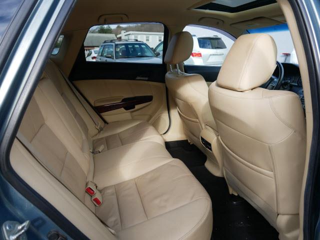 2012 Honda Crosstour EX-L V6 w/Navi, available for sale in Canton, Connecticut | Canton Auto Exchange. Canton, Connecticut 2012 Honda Crosstour EX-L V6 w/Navi, available for sale in Canton, Connecticut | Canton Auto Exchange. Canton, Connecticut