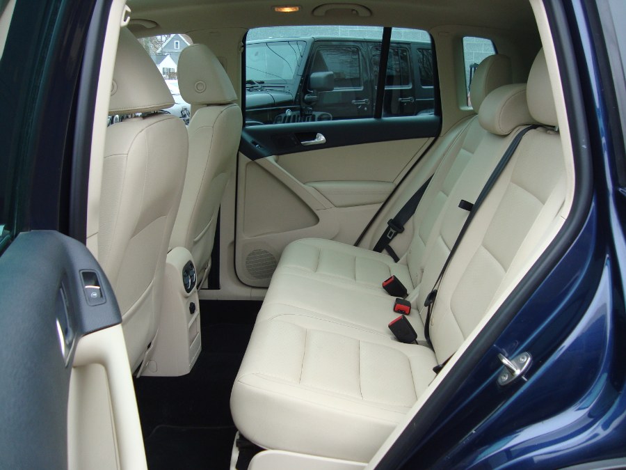 2012 Volkswagen Tiguan 4WD 4dr Auto SE w/Sunroof & Nav, available for sale in Manchester, Connecticut | Yara Motors. Manchester, Connecticut 2012 Volkswagen Tiguan 4WD 4dr Auto SE w/Sunroof & Nav, available for sale in Manchester, Connecticut | Yara Motors. Manchester, Connecticut