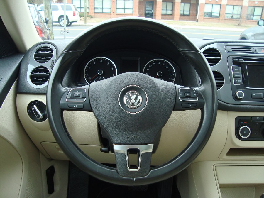 2012 Volkswagen Tiguan 4WD 4dr Auto SE w/Sunroof & Nav, available for sale in Manchester, Connecticut | Yara Motors. Manchester, Connecticut 2012 Volkswagen Tiguan 4WD 4dr Auto SE w/Sunroof & Nav, available for sale in Manchester, Connecticut | Yara Motors. Manchester, Connecticut
