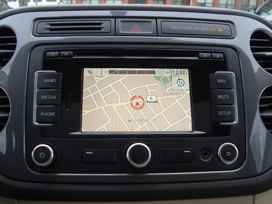 2012 Volkswagen Tiguan 4WD 4dr Auto SE w/Sunroof & Nav, available for sale in Manchester, Connecticut | Yara Motors. Manchester, Connecticut 2012 Volkswagen Tiguan 4WD 4dr Auto SE w/Sunroof & Nav, available for sale in Manchester, Connecticut | Yara Motors. Manchester, Connecticut