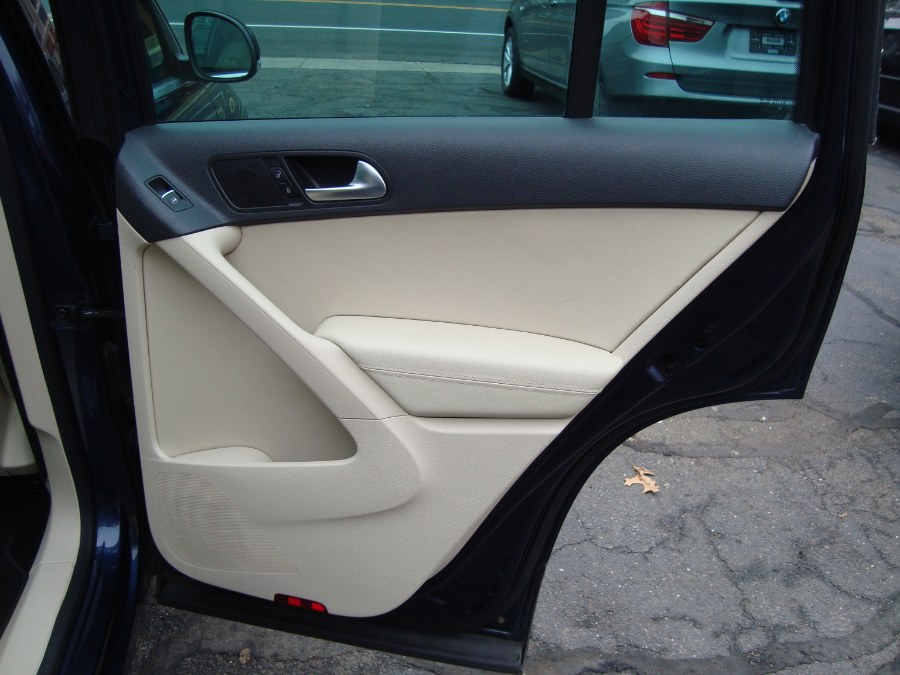 2012 Volkswagen Tiguan 4WD 4dr Auto SE w/Sunroof & Nav, available for sale in Manchester, Connecticut | Yara Motors. Manchester, Connecticut 2012 Volkswagen Tiguan 4WD 4dr Auto SE w/Sunroof & Nav, available for sale in Manchester, Connecticut | Yara Motors. Manchester, Connecticut