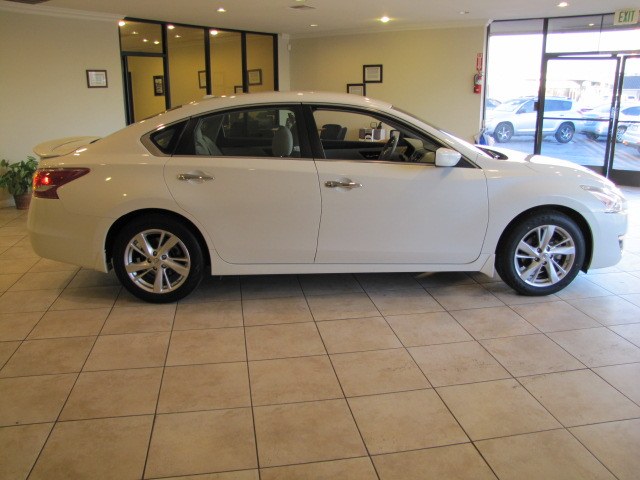 2013 Nissan Altima 4dr Sdn I4 2.5 SV, available for sale in Placentia, California | Auto Network Group Inc. Placentia, California 2013 Nissan Altima 4dr Sdn I4 2.5 SV, available for sale in Placentia, California | Auto Network Group Inc. Placentia, California