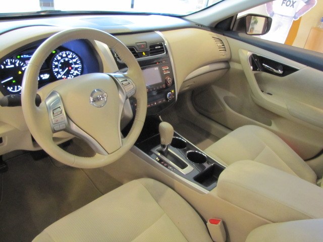 2013 Nissan Altima 4dr Sdn I4 2.5 SV, available for sale in Placentia, California | Auto Network Group Inc. Placentia, California 2013 Nissan Altima 4dr Sdn I4 2.5 SV, available for sale in Placentia, California | Auto Network Group Inc. Placentia, California