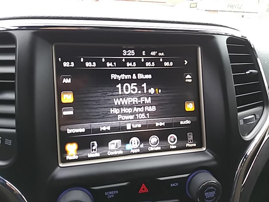 2014 Jeep Grand Cherokee 4WD 4dr Limited, available for sale in Inwood, New York | 5 Towns Drive. Inwood, New York 2014 Jeep Grand Cherokee 4WD 4dr Limited, available for sale in Inwood, New York | 5 Towns Drive. Inwood, New York