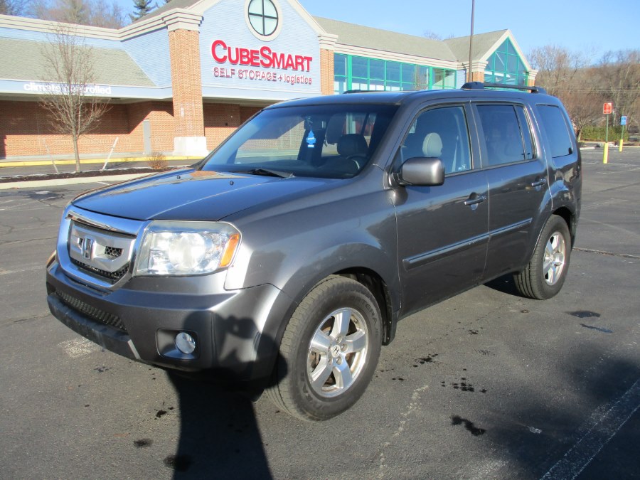 2011 Honda Pilot 4WD 4dr EX-L, available for sale in New Britain, Connecticut | Universal Motors LLC. New Britain, Connecticut