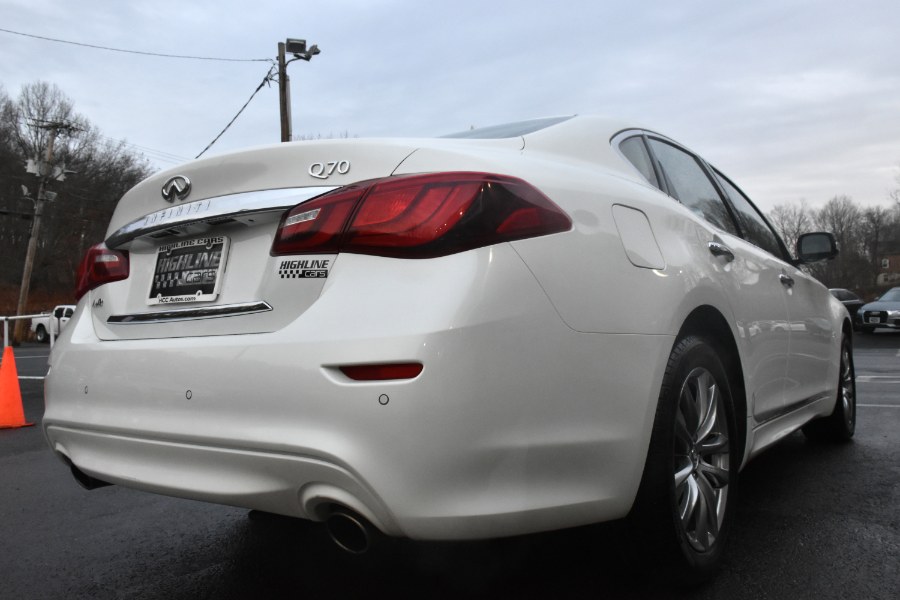 Used INFINITI Q70 3.7 LUXE AWD 2019 | Highline Car Connection. Waterbury, Connecticut Used INFINITI Q70 3.7 LUXE AWD 2019 | Highline Car Connection. Waterbury, Connecticut