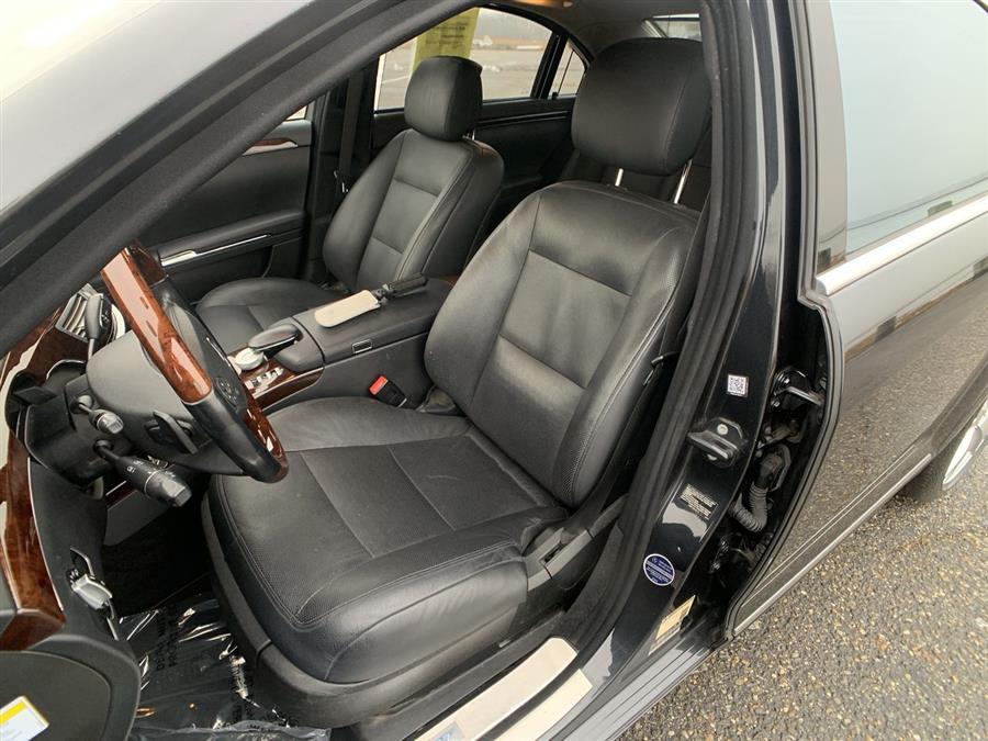 2013 Mercedes-Benz S-Class 4dr Sdn S 550 4MATIC, available for sale in Stratford, Connecticut | Wiz Leasing Inc. Stratford, Connecticut 2013 Mercedes-Benz S-Class 4dr Sdn S 550 4MATIC, available for sale in Stratford, Connecticut | Wiz Leasing Inc. Stratford, Connecticut