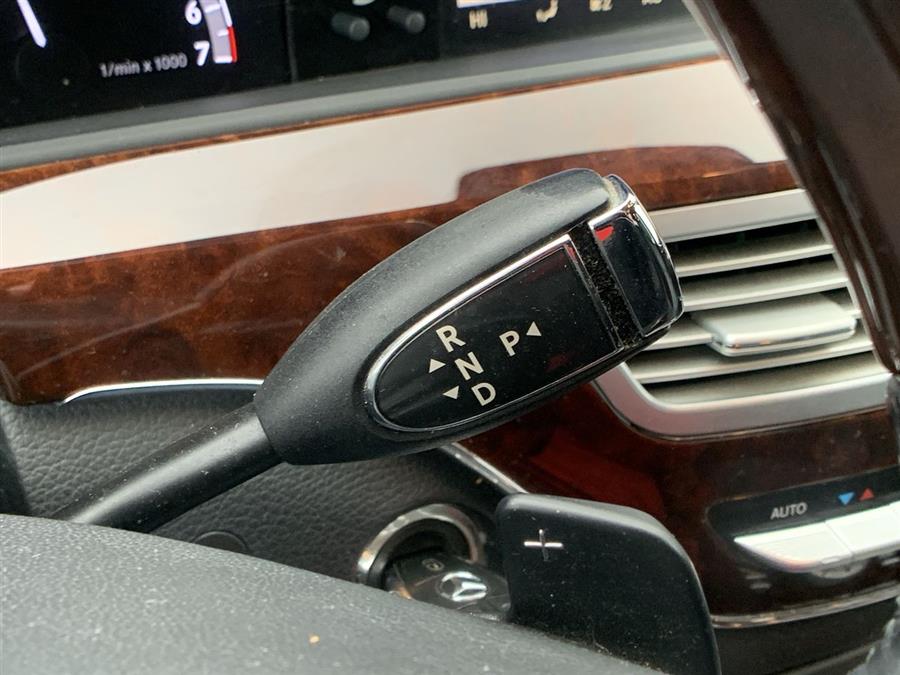 2013 Mercedes-Benz S-Class 4dr Sdn S 550 4MATIC, available for sale in Stratford, Connecticut | Wiz Leasing Inc. Stratford, Connecticut 2013 Mercedes-Benz S-Class 4dr Sdn S 550 4MATIC, available for sale in Stratford, Connecticut | Wiz Leasing Inc. Stratford, Connecticut