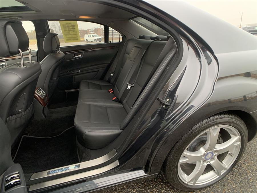 2013 Mercedes-Benz S-Class 4dr Sdn S 550 4MATIC, available for sale in Stratford, Connecticut | Wiz Leasing Inc. Stratford, Connecticut 2013 Mercedes-Benz S-Class 4dr Sdn S 550 4MATIC, available for sale in Stratford, Connecticut | Wiz Leasing Inc. Stratford, Connecticut