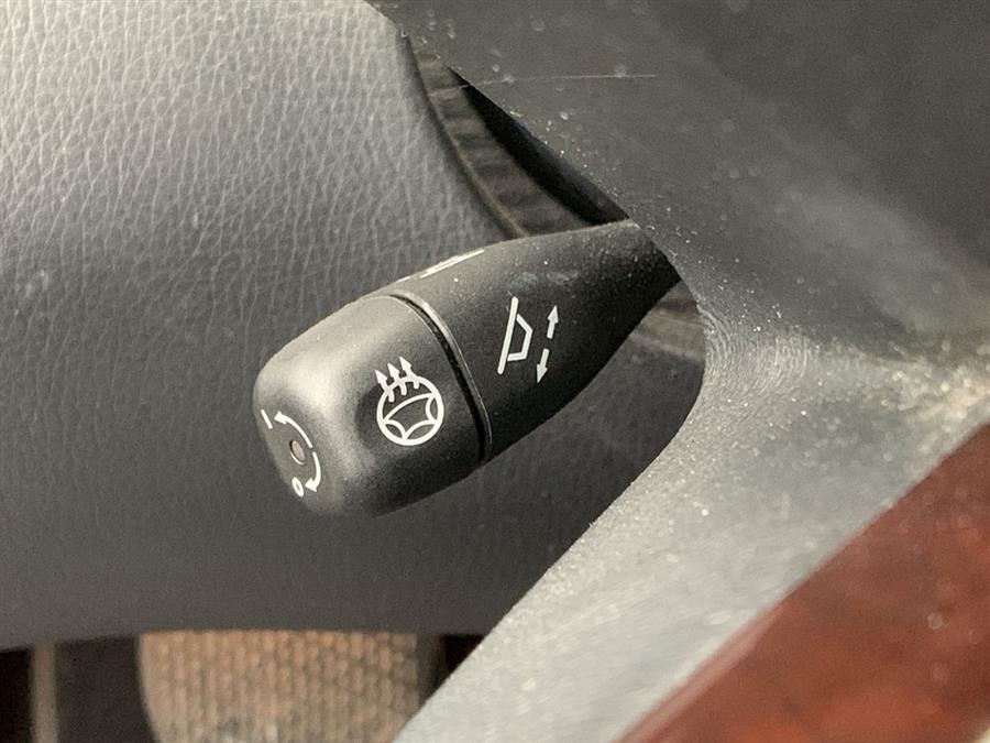 2013 Mercedes-Benz S-Class 4dr Sdn S 550 4MATIC, available for sale in Stratford, Connecticut | Wiz Leasing Inc. Stratford, Connecticut 2013 Mercedes-Benz S-Class 4dr Sdn S 550 4MATIC, available for sale in Stratford, Connecticut | Wiz Leasing Inc. Stratford, Connecticut