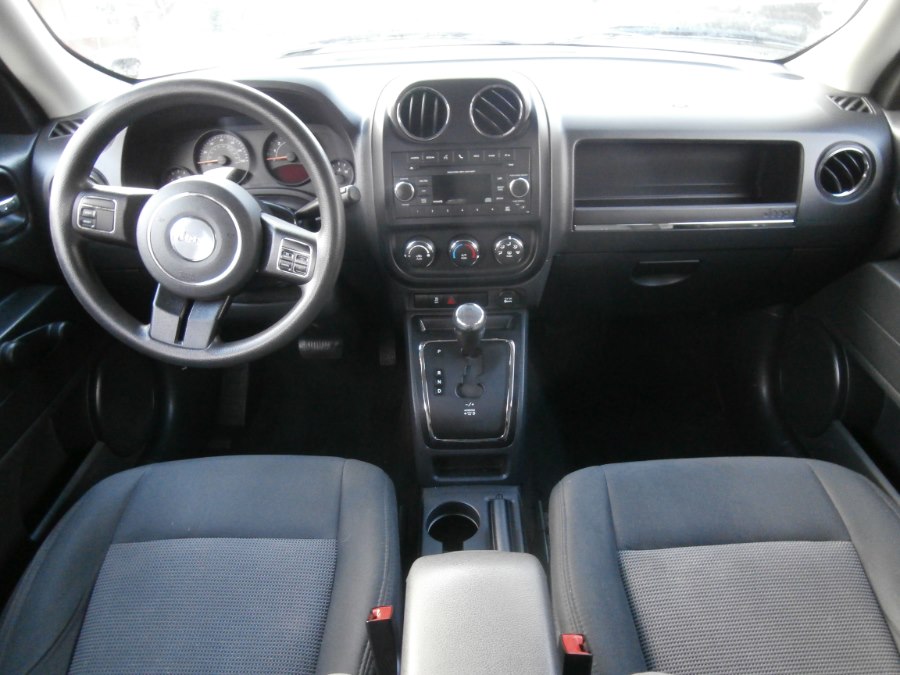 2014 Jeep Patriot 4WD 4dr Sport, available for sale in Waterbury, Connecticut | Jim Juliani Motors. Waterbury, Connecticut 2014 Jeep Patriot 4WD 4dr Sport, available for sale in Waterbury, Connecticut | Jim Juliani Motors. Waterbury, Connecticut