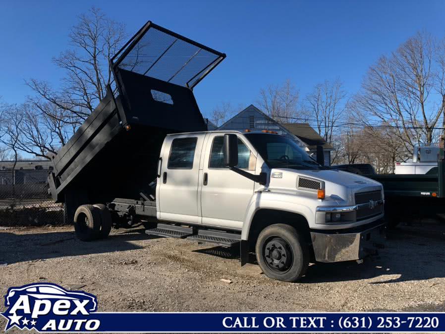 2005 Chevrolet CC4500 Crew Cab 2WD, available for sale in Selden, New York | Apex Auto. Selden, New York