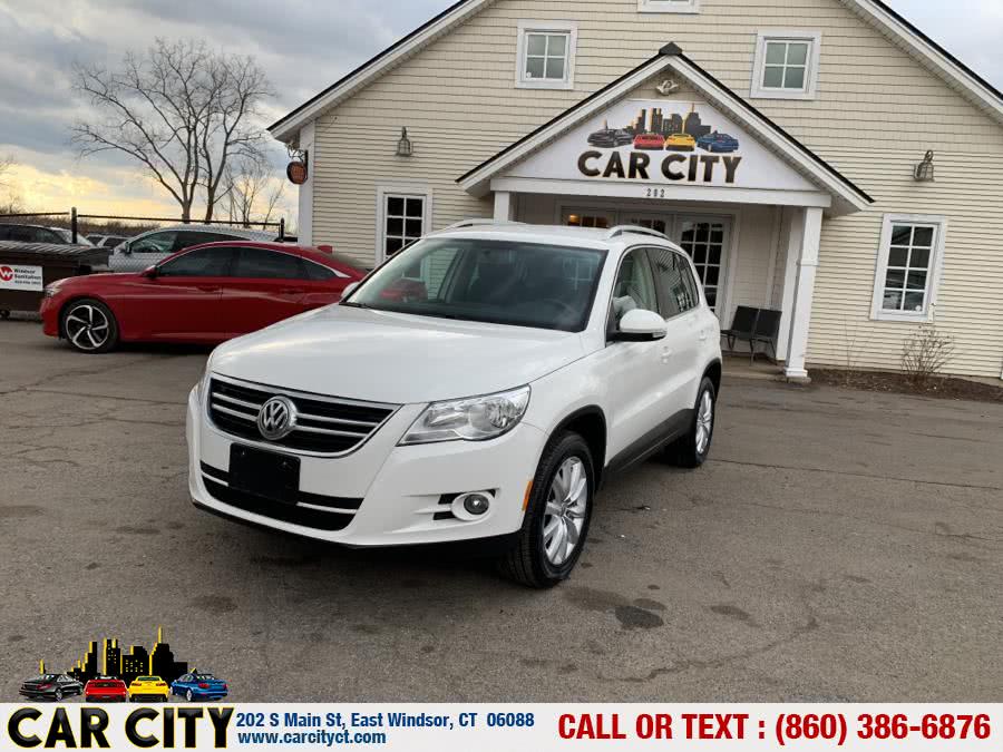 2011 Volkswagen Tiguan 4WD 4dr SEL 4Motion w/Premium Navi & Dynaudio, available for sale in East Windsor, Connecticut | Car City LLC. East Windsor, Connecticut