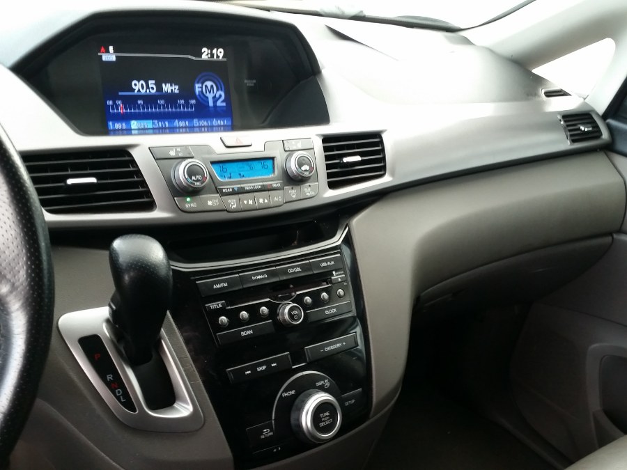 2013 Honda Odyssey 5dr EX-L, available for sale in Berlin, Connecticut | Action Automotive. Berlin, Connecticut 2013 Honda Odyssey 5dr EX-L, available for sale in Berlin, Connecticut | Action Automotive. Berlin, Connecticut