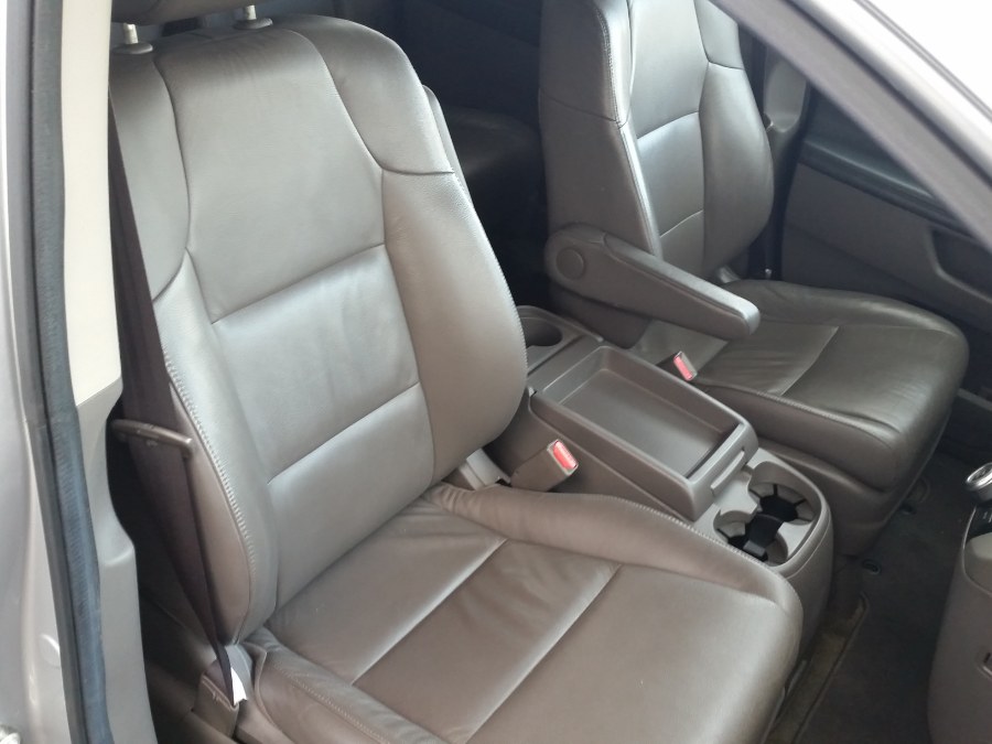 2013 Honda Odyssey 5dr EX-L, available for sale in Berlin, Connecticut | Action Automotive. Berlin, Connecticut 2013 Honda Odyssey 5dr EX-L, available for sale in Berlin, Connecticut | Action Automotive. Berlin, Connecticut