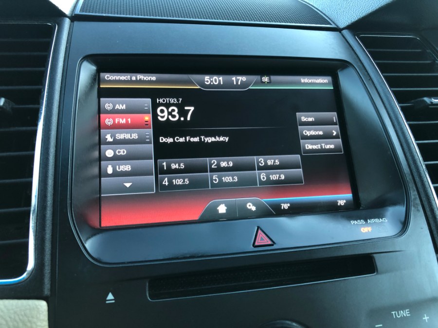 2013 Ford Taurus SEL Leather Sunroof Navi LOADED, available for sale in East Windsor, Connecticut | Toro Auto. East Windsor, Connecticut 2013 Ford Taurus SEL Leather Sunroof Navi LOADED, available for sale in East Windsor, Connecticut | Toro Auto. East Windsor, Connecticut