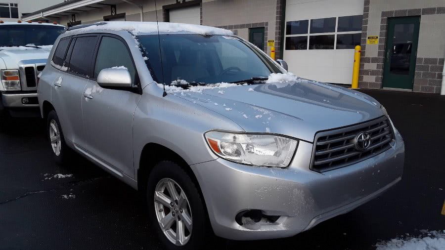 2008 Toyota Highlander 4WD 4dr Base, available for sale in Manchester, Connecticut | Best Auto Sales LLC. Manchester, Connecticut 2008 Toyota Highlander 4WD 4dr Base, available for sale in Manchester, Connecticut | Best Auto Sales LLC. Manchester, Connecticut
