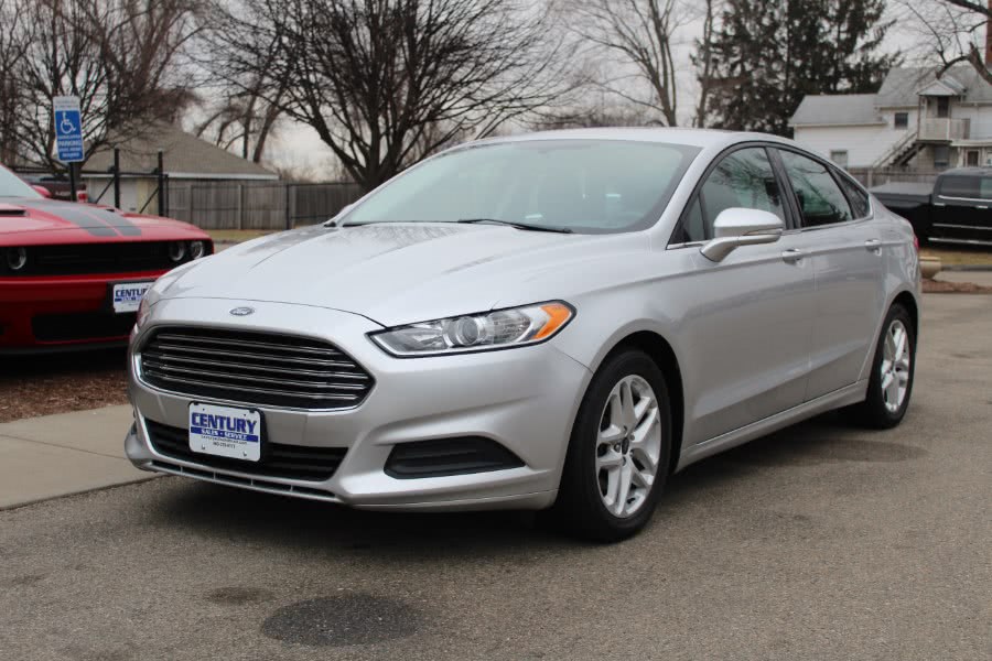 2016 Ford Fusion 4dr Sdn SE FWD, available for sale in East Windsor, Connecticut | Century Auto And Truck. East Windsor, Connecticut