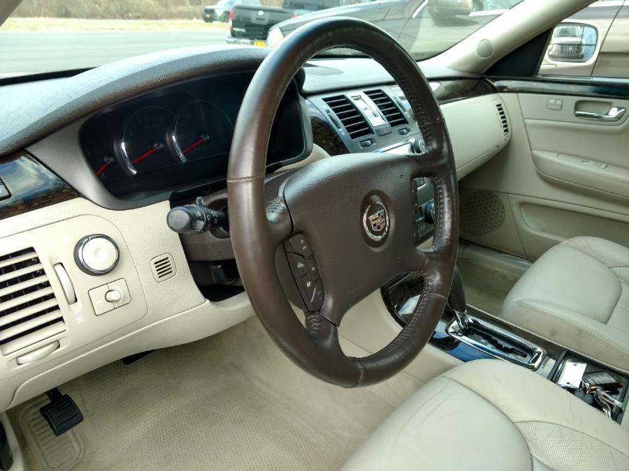 Used Cadillac DTS 4dr Sdn w/1SC 2008 | Alpine Motors Inc. Wantagh, New York Used Cadillac DTS 4dr Sdn w/1SC 2008 | Alpine Motors Inc. Wantagh, New York