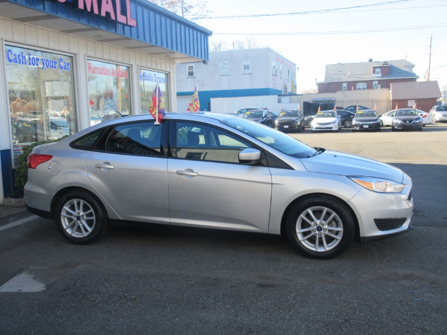 2018 Ford Focus SE Sedan, available for sale in Linden, New Jersey | Route 27 Auto Mall. Linden, New Jersey 2018 Ford Focus SE Sedan, available for sale in Linden, New Jersey | Route 27 Auto Mall. Linden, New Jersey