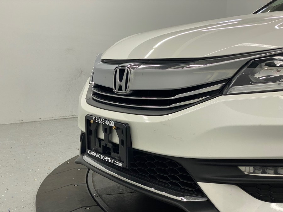 2017 Honda Accord Sedan EX-L CVT w/Navi & Honda Sensing, available for sale in Bronx, New York | Car Factory Expo Inc.. Bronx, New York 2017 Honda Accord Sedan EX-L CVT w/Navi & Honda Sensing, available for sale in Bronx, New York | Car Factory Expo Inc.. Bronx, New York