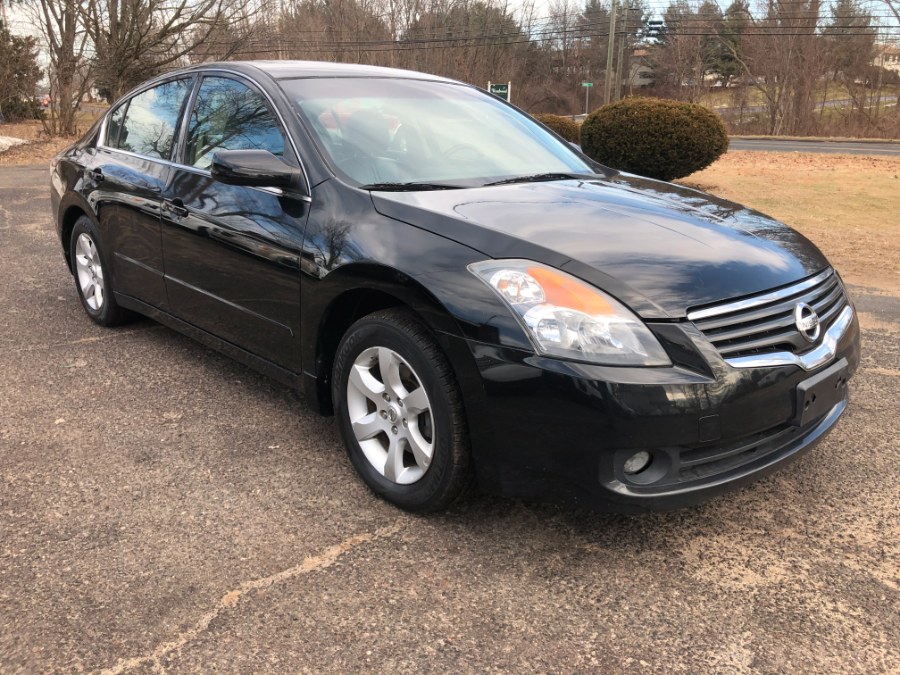 2009 Nissan Altima 2.5 SL Leather & Sunroof, available for sale in East Windsor, Connecticut | Toro Auto. East Windsor, Connecticut 2009 Nissan Altima 2.5 SL Leather & Sunroof, available for sale in East Windsor, Connecticut | Toro Auto. East Windsor, Connecticut