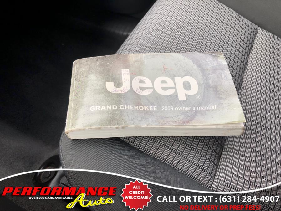 2009 Jeep Grand Cherokee 4WD 4dr Laredo, available for sale in Bohemia, New York | Performance Auto Inc. Bohemia, New York 2009 Jeep Grand Cherokee 4WD 4dr Laredo, available for sale in Bohemia, New York | Performance Auto Inc. Bohemia, New York