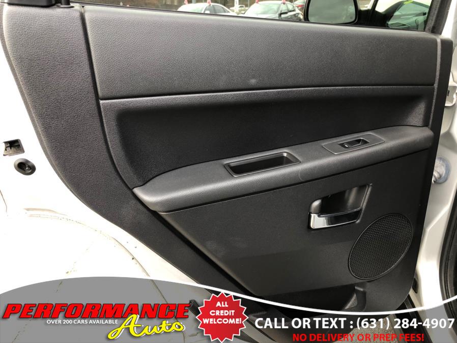 2009 Jeep Grand Cherokee 4WD 4dr Laredo, available for sale in Bohemia, New York | Performance Auto Inc. Bohemia, New York 2009 Jeep Grand Cherokee 4WD 4dr Laredo, available for sale in Bohemia, New York | Performance Auto Inc. Bohemia, New York