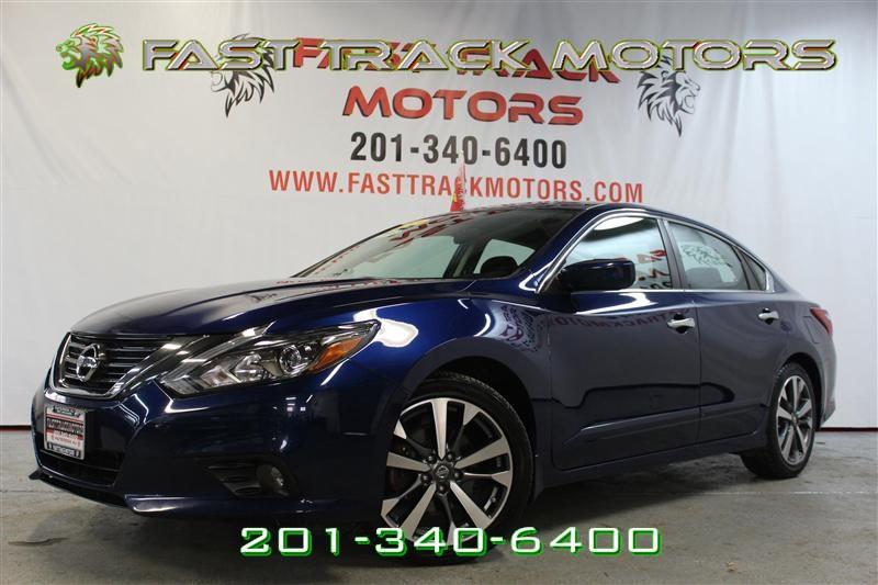 2016 Nissan Altima 2.5 SR, available for sale in Paterson, New Jersey | Fast Track Motors. Paterson, New Jersey