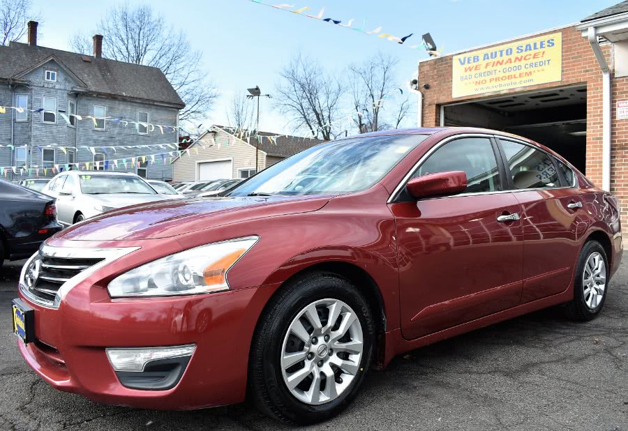 2015 Nissan Altima 4dr Sdn I4 2.5 S, available for sale in Hartford, Connecticut | VEB Auto Sales. Hartford, Connecticut