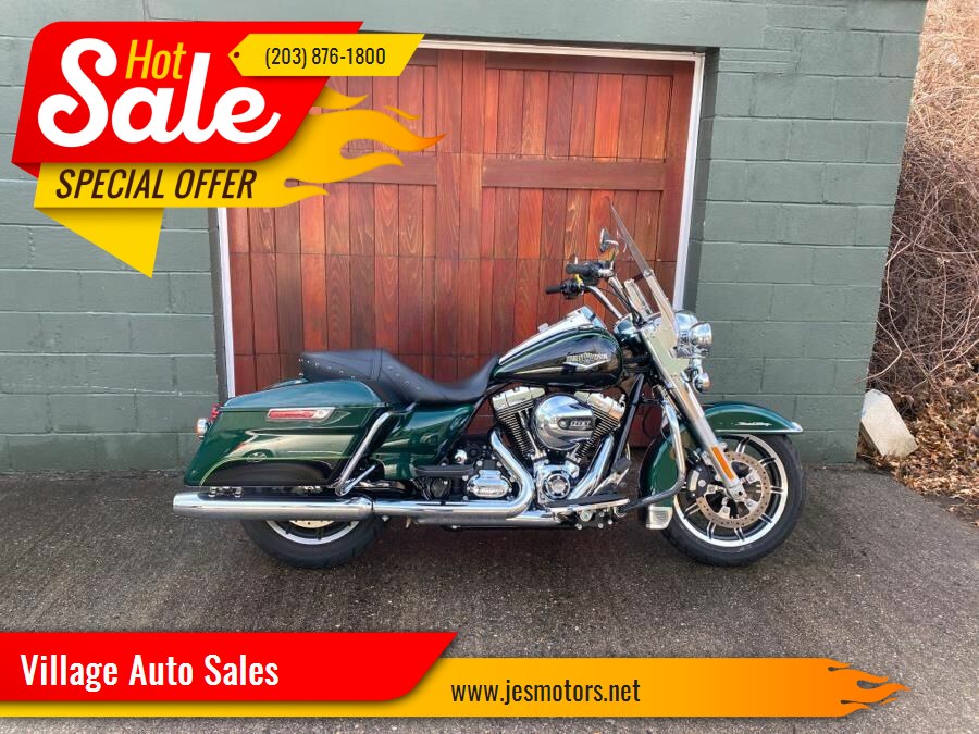 2016 Harley Davidson Road King FLHR, available for sale in Milford, Connecticut | Village Auto Sales. Milford, Connecticut