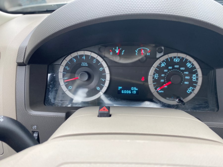 2010 Ford Escape FWD 4dr XLS, available for sale in Middle Village, New York | Middle Village Motors . Middle Village, New York 2010 Ford Escape FWD 4dr XLS, available for sale in Middle Village, New York | Middle Village Motors . Middle Village, New York