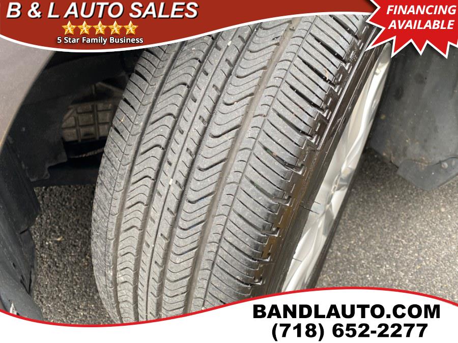 2011 Lexus ES 350 4dr Sedan, available for sale in Bronx, New York | B & L Auto Sales LLC. Bronx, New York 2011 Lexus ES 350 4dr Sedan, available for sale in Bronx, New York | B & L Auto Sales LLC. Bronx, New York