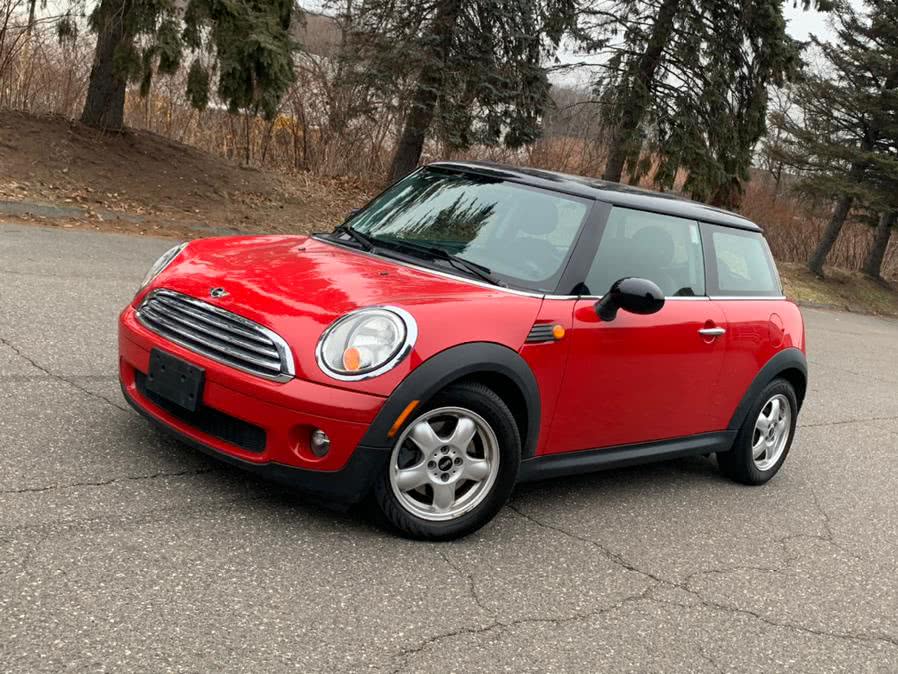 2010 MINI Cooper Hardtop 2dr Cpe, available for sale in Waterbury, Connecticut | Platinum Auto Care. Waterbury, Connecticut