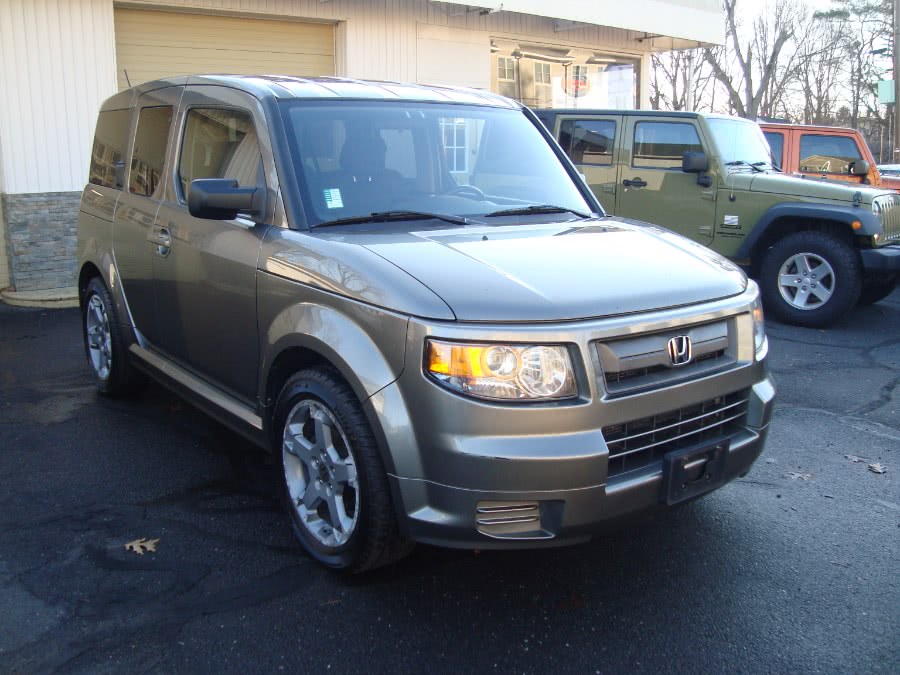 2007 Honda Element 2WD 4dr AT SC, available for sale in Manchester, Connecticut | Yara Motors. Manchester, Connecticut