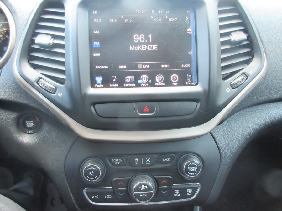 Used Jeep Cherokee 4WD 4dr Limited 2016 | Route 27 Auto Mall. Linden, New Jersey Used Jeep Cherokee 4WD 4dr Limited 2016 | Route 27 Auto Mall. Linden, New Jersey