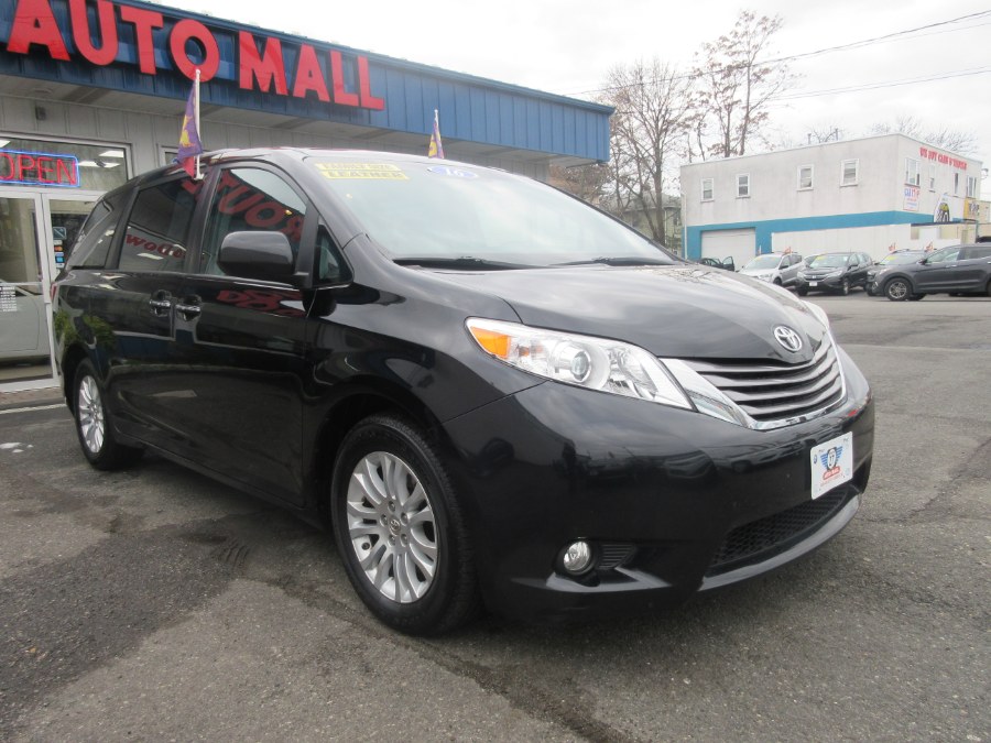 Used Toyota Sienna 5dr 8-Pass Van XLE FWD (Natl) 2016 | Route 27 Auto Mall. Linden, New Jersey Used Toyota Sienna 5dr 8-Pass Van XLE FWD (Natl) 2016 | Route 27 Auto Mall. Linden, New Jersey